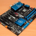 Intel DZ87KLT-75K Motherboard